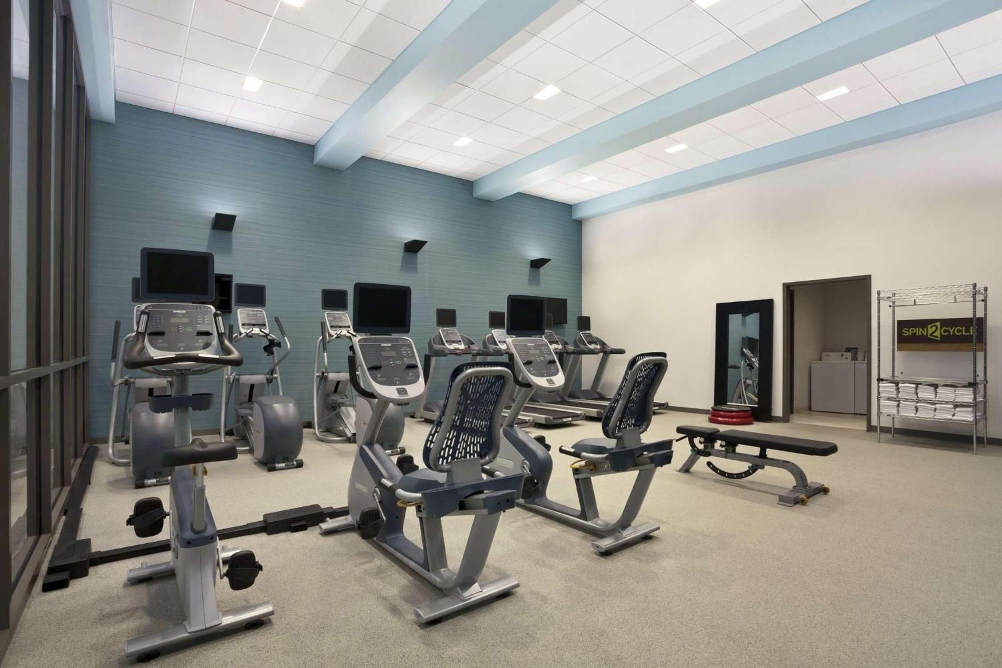 Home2 Suites By Hilton Philadelphia Convention Center Esterno foto